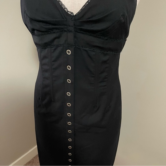 NYLON BY DEX Button Fastening Dress with Adjustable Straps - Picture 3 of 10